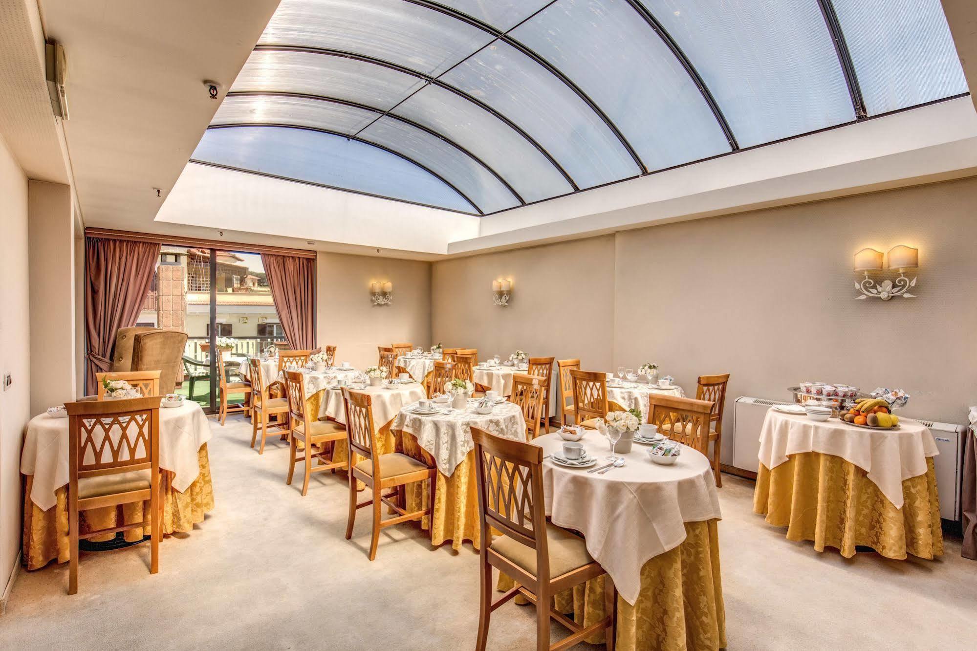 Beyou Hotel Ponte Milvio โรม ภายนอก รูปภาพ
