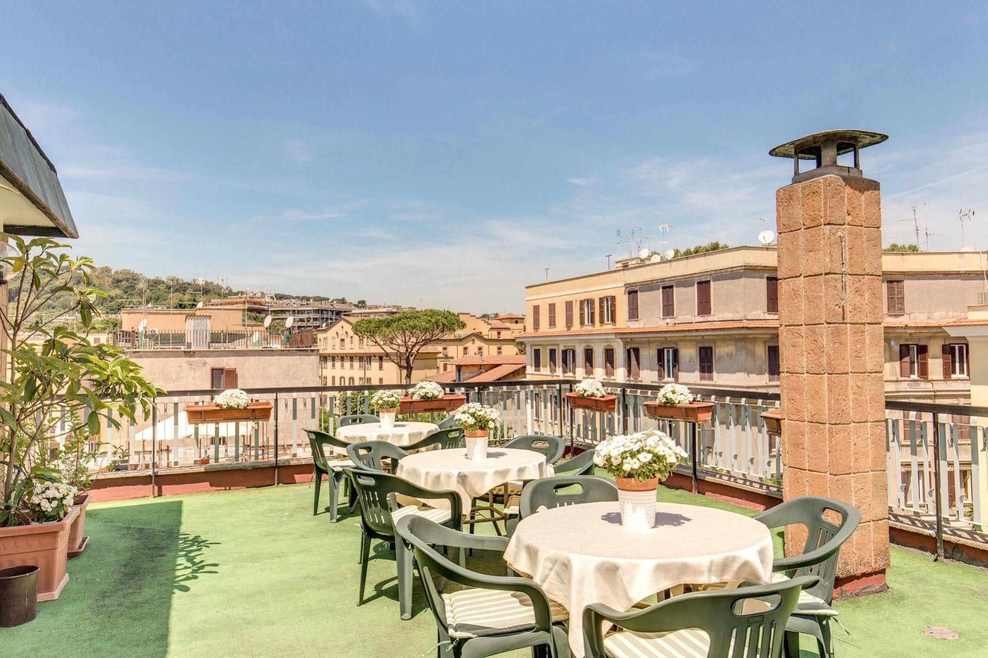 Beyou Hotel Ponte Milvio โรม ภายนอก รูปภาพ